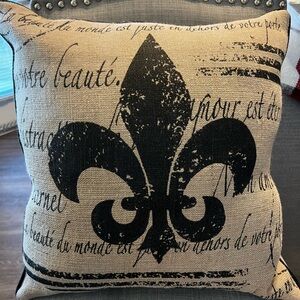 Fleur De Lis Accent Pillow | Cream